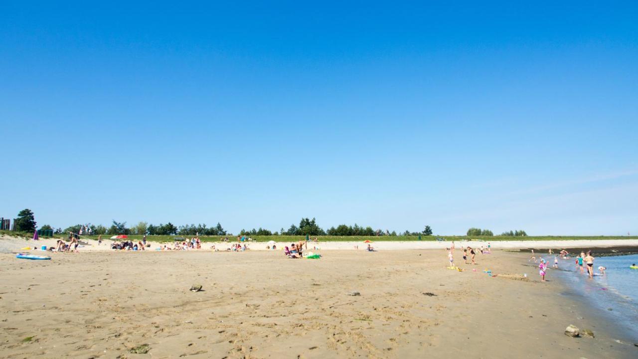 Chaletparc Krabbenkreek Zeeland - Chalet 130 Sint Annaland Zewnętrze zdjęcie